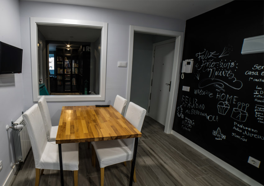reforma de espacio comedor en la cocina de la vivienda de alameda de osuna